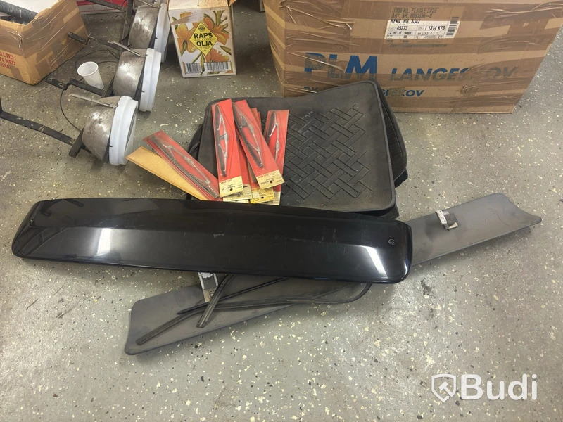 Car parts, mixed lot