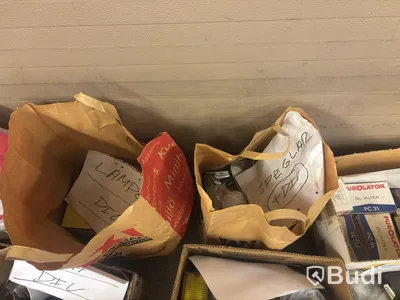 Car parts, mixed lot