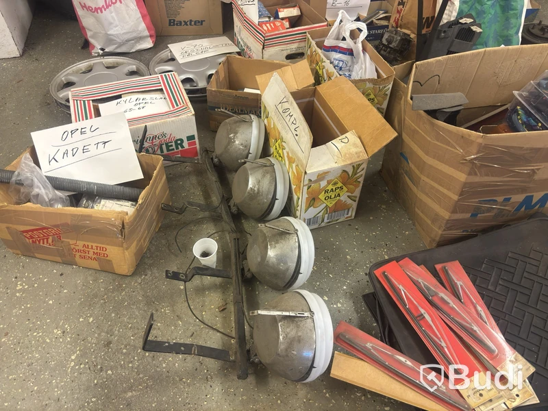 Car parts, mixed lot