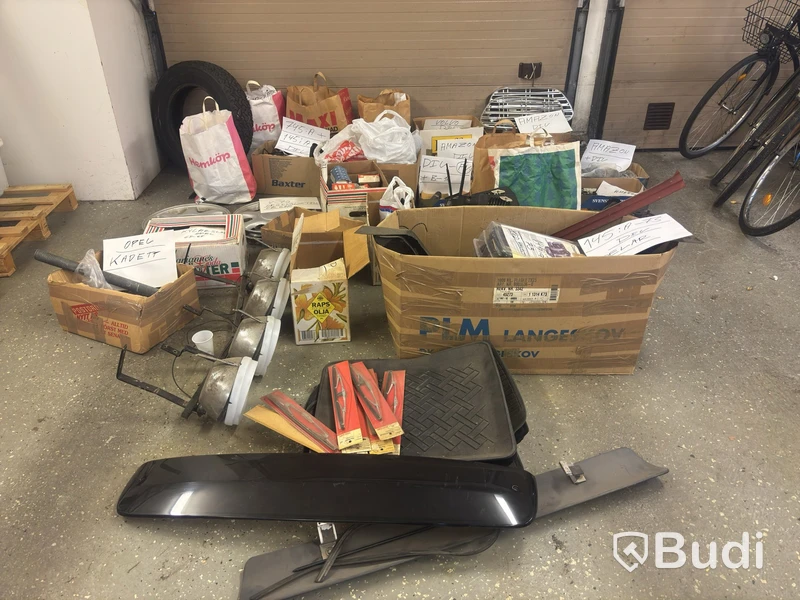 Car parts, mixed lot