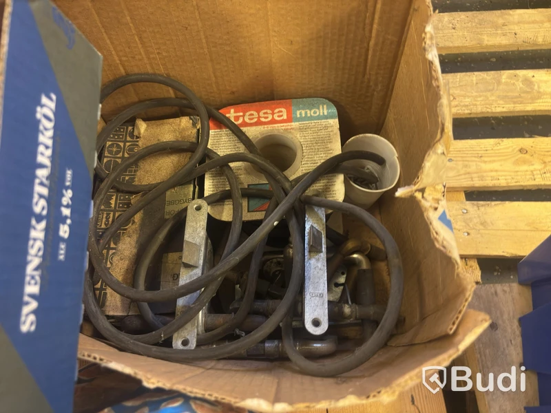 Car parts, mixed lot
