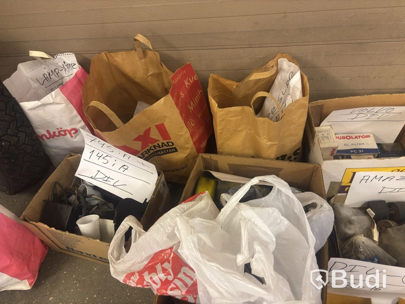 Car parts, mixed lot