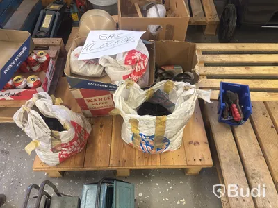 Car parts, mixed lot