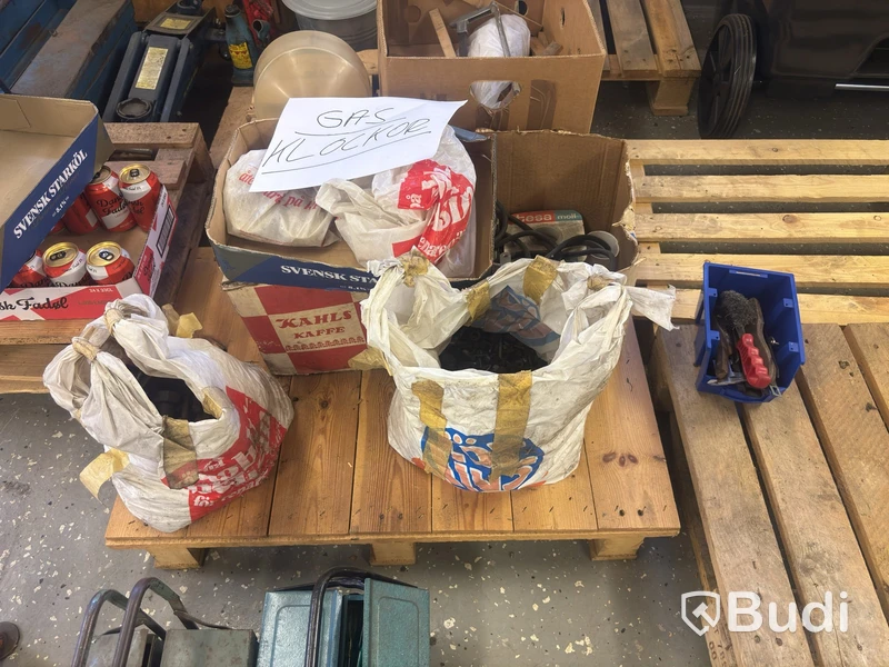 Car parts, mixed lot