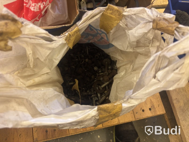Car parts, mixed lot