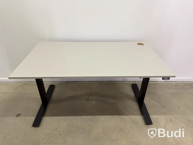 Height-adjustable desk incl. Lanab Group OLS 780 Eco office chair