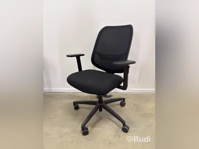 Height-adjustable desk incl. Lanab Group OLS 780 Eco office chair