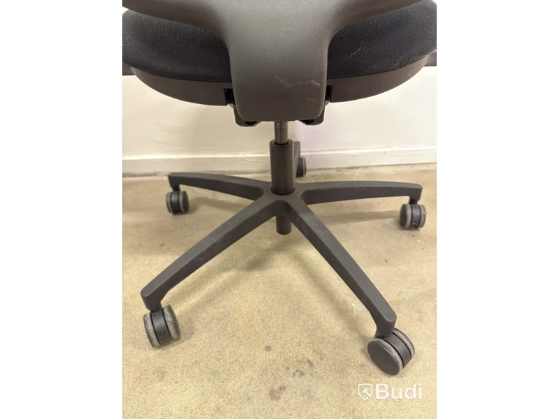 Height-adjustable desk incl. Lanab Group OLS 780 Eco office chair