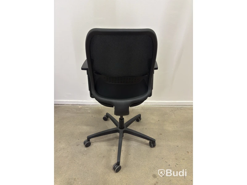 Height-adjustable desk incl. Lanab Group OLS 780 Eco office chair