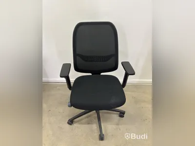 Height-adjustable desk incl. Lanab Group OLS 780 Eco office chair