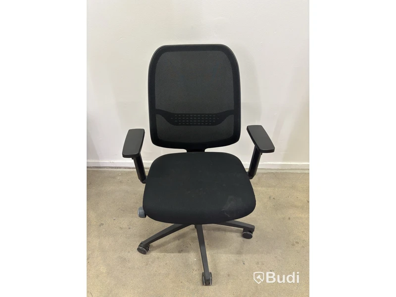 Height-adjustable desk incl. Lanab Group OLS 780 Eco office chair