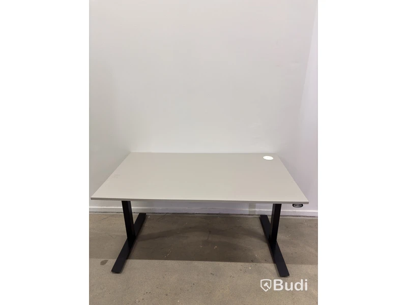 Height-adjustable desk incl. Lanab Group OLS 780 Eco office chair