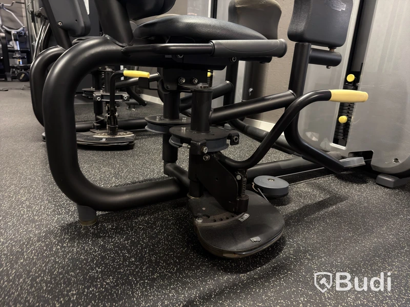 Styrkemaskiner Technogym, 3 st