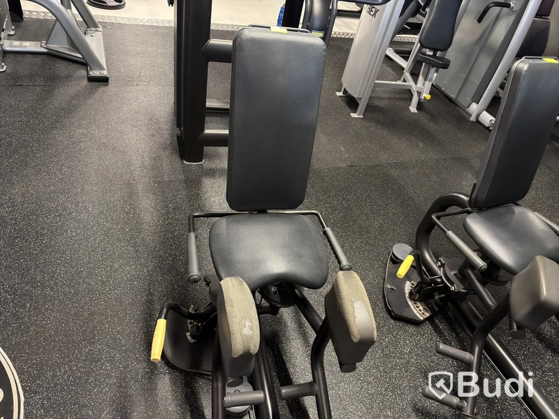 Styrkemaskiner Technogym, 3 st