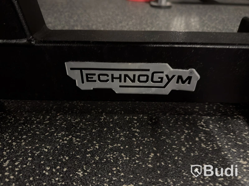 Träningsbänk Technogym, justerbar