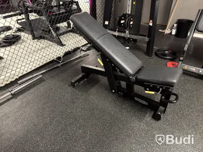 Träningsbänk Technogym, justerbar