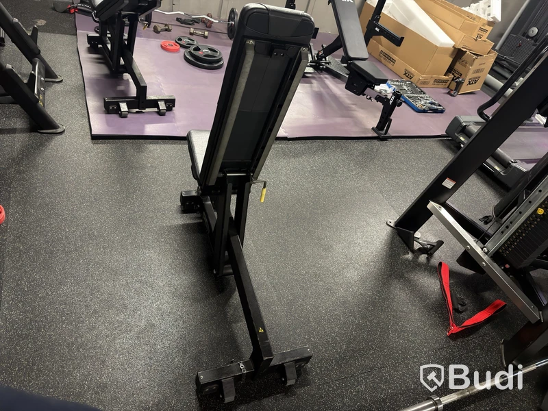 Träningsbänk Technogym, justerbar