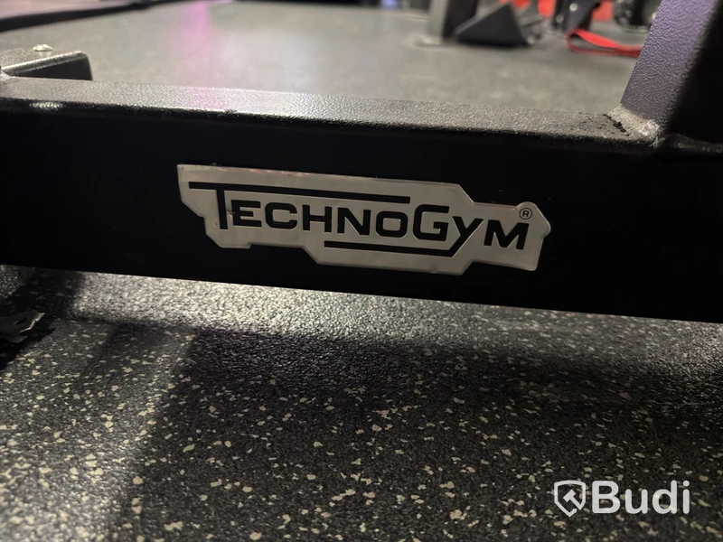 Träningsbänk Technogym, justerbar
