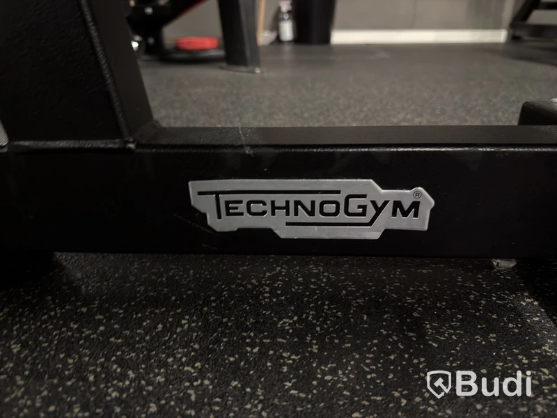 Träningsbänk Technogym, justerbar