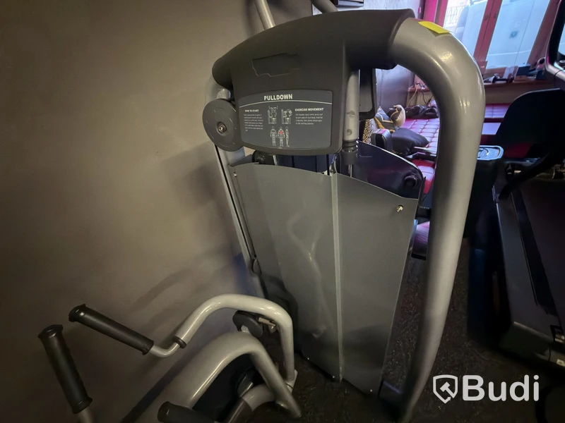 Latsdragsmaskin Technogym Pulldown