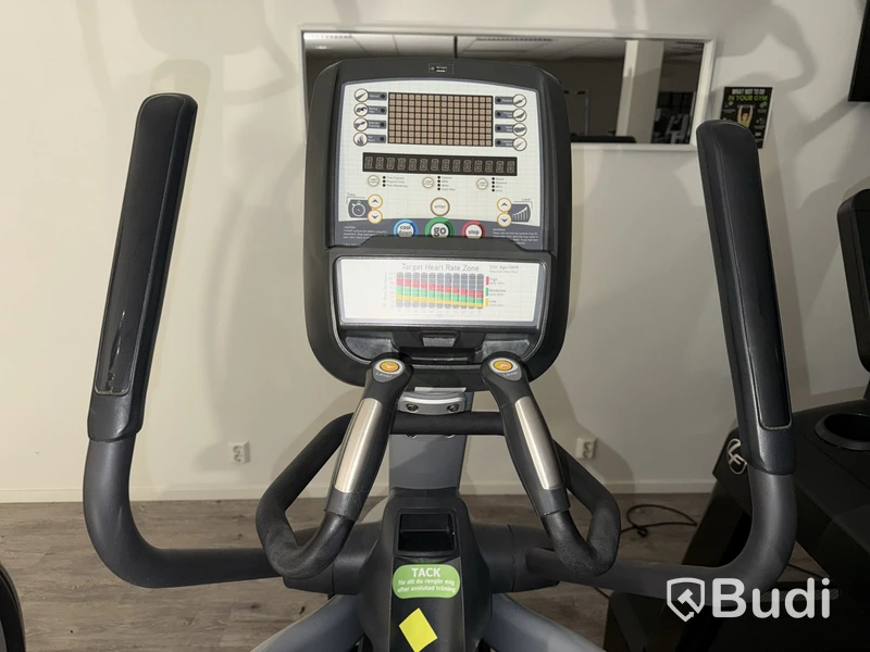 Crosstrainer Matrix Suspension Elliptical, 2012