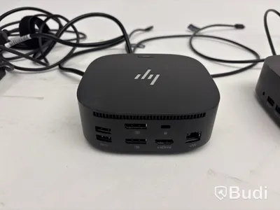 2 HP Docking Stations