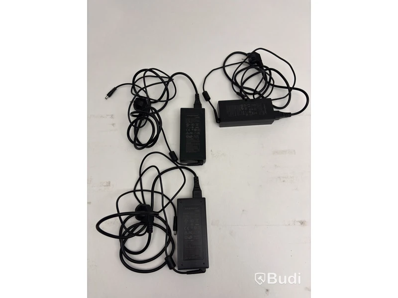 3 ProXtend docking stations