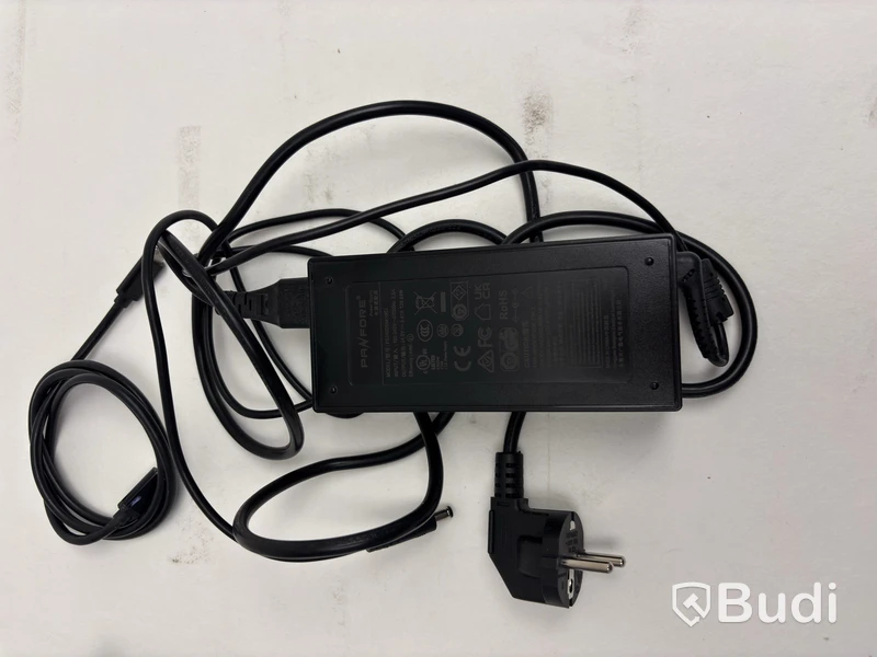 Docking station with DisplayLink