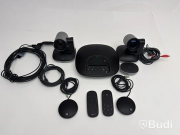 Parti med diverse logitech konferensutrustning