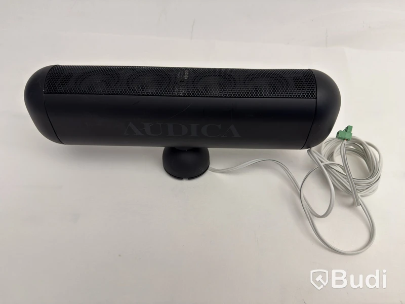 Lot of assorted audio equipment, various brands