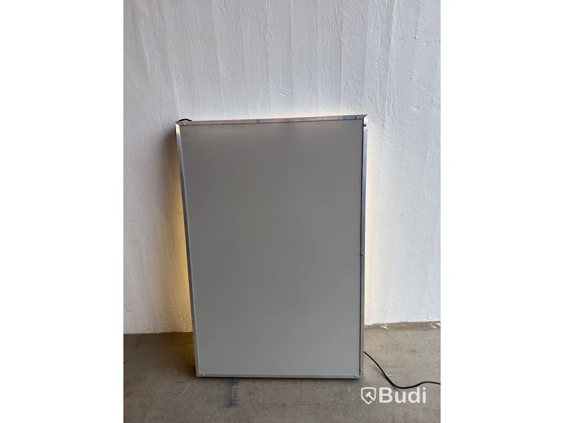 Light Cabinet