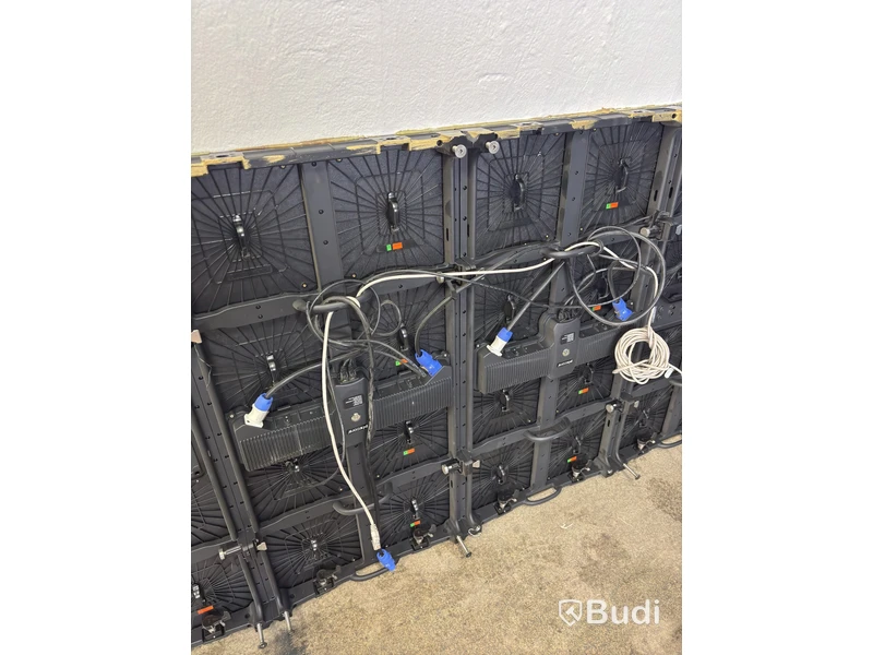 LED video wall panel Pixcore - For parts/repair