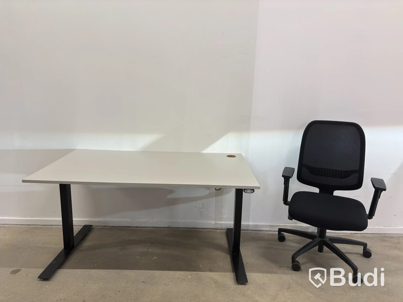 Höj- och sänkbart skrivbord inkl. kontorsstol Lanab Group OLS 780 Eco