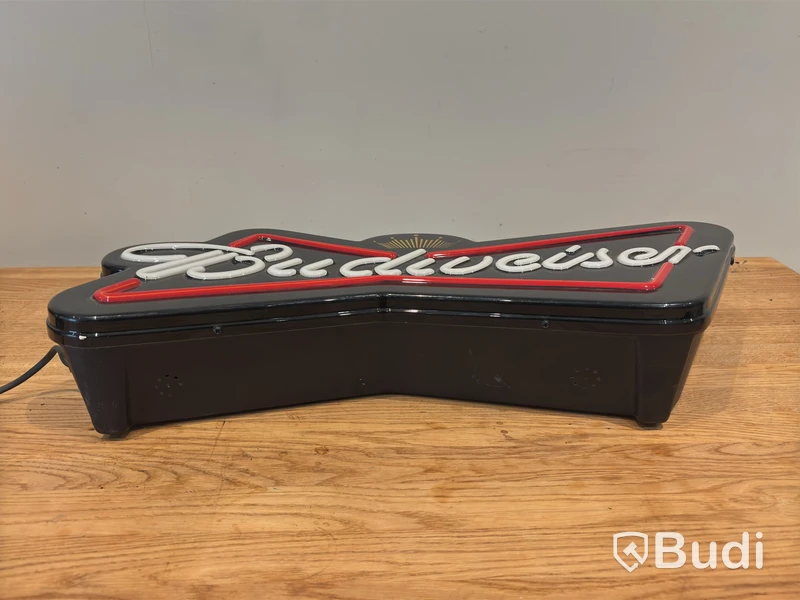 Ljusskylt Budweiser, väggmonterad