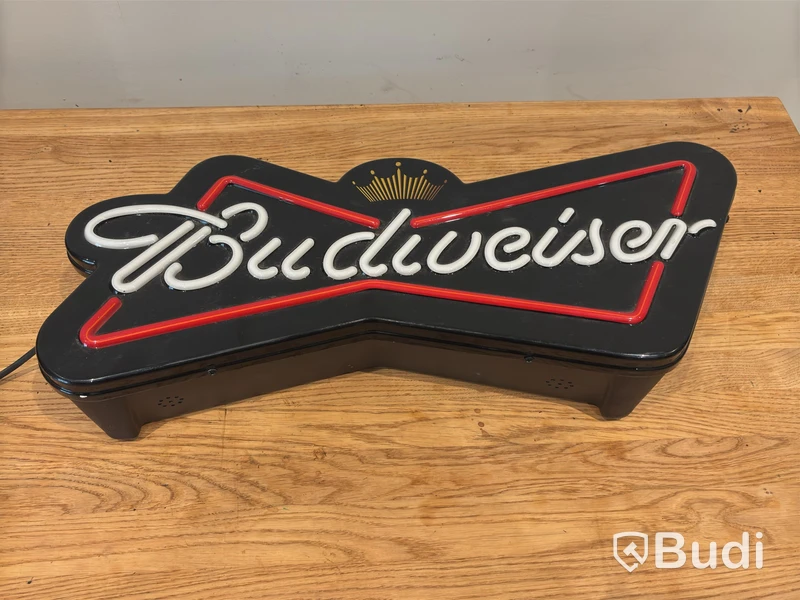 Ljusskylt Budweiser, väggmonterad