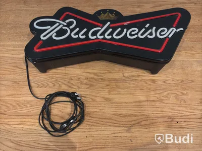 Ljusskylt Budweiser, väggmonterad