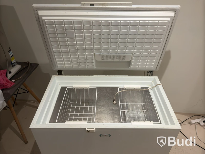 Frysbox Elektro Helios BL 2159, 216 liter