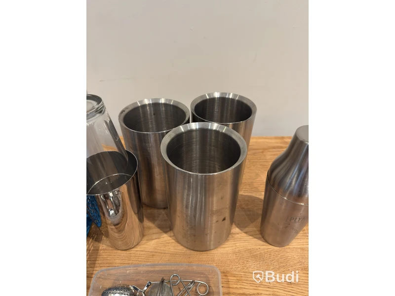 Bar accessories