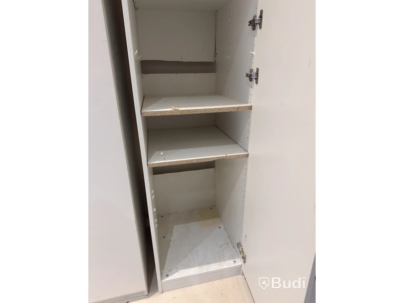 2 Cabinets
