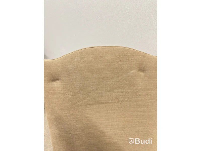 2 Chairs