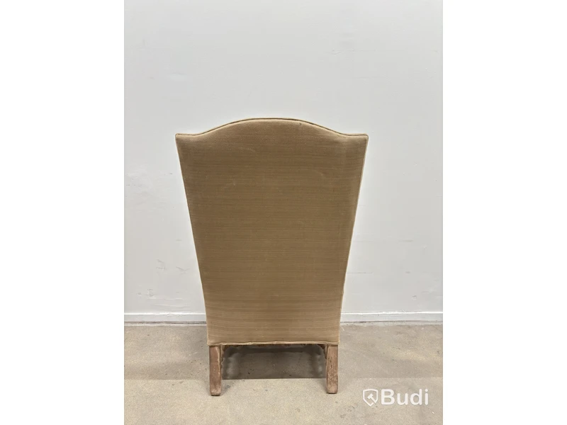 2 Chairs
