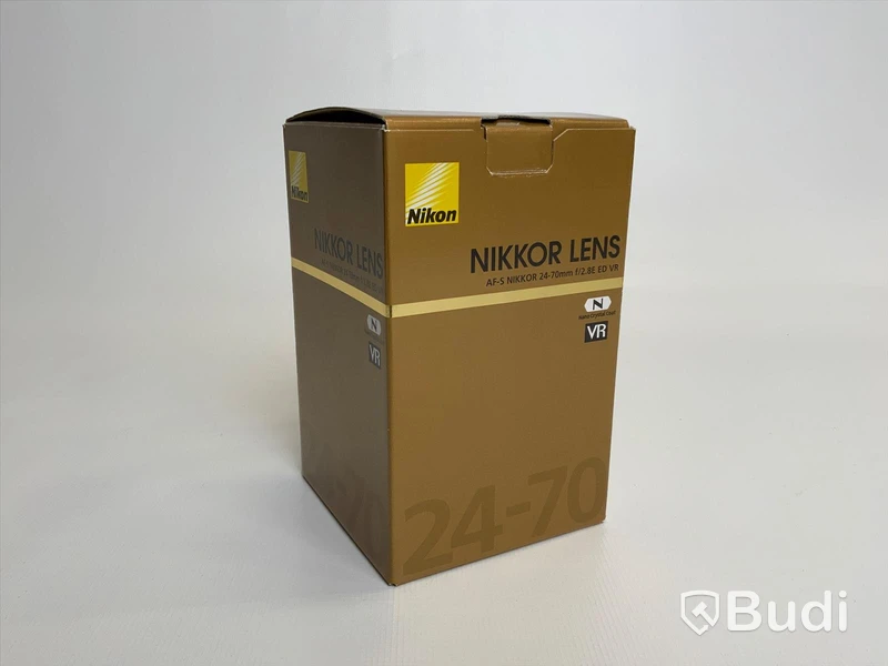 Nikon Objektiv. AF-S NIKKOR 24-70mm f/2.8E ED VR