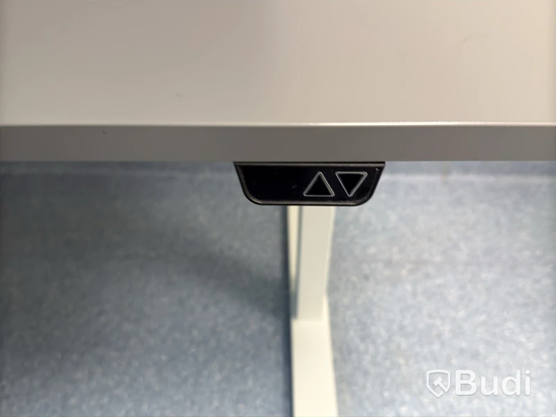 Height-adjustable desk with office chair