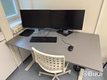 Höj- och sänkbart skrivbord IKEA Rodulf med stol