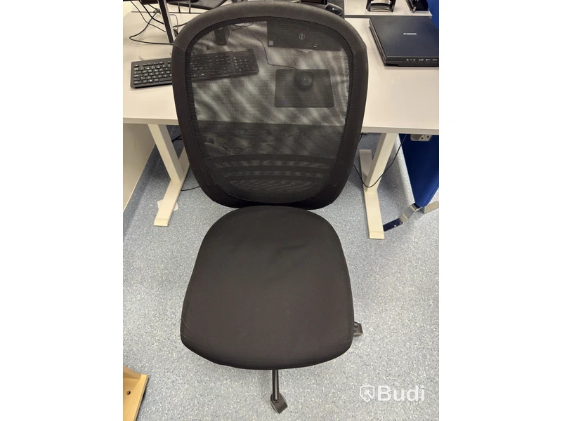 Height-adjustable IKEA RODULF desk with chair
