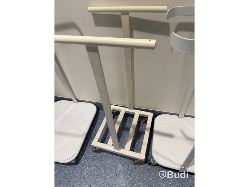 Lot of 7 bag stands, various models