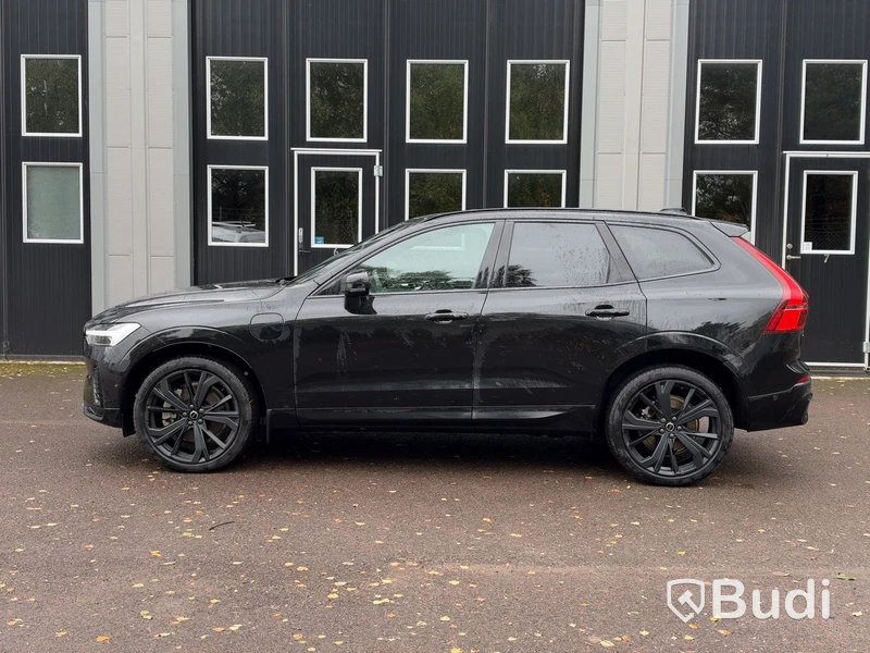 Volvo XC60 Recharge T6 AWD | 20,080 km | 2026