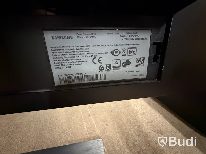 Bildskärmar MSI och Samsung samt HP-skrivare