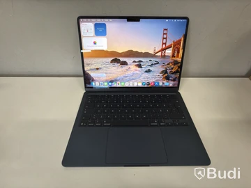MacBook Air Apple M4, 16 GB RAM, 256 GB