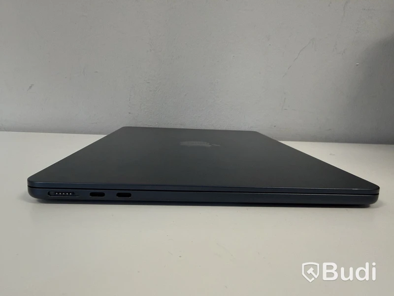 Apple MacBook Air, M4, 16 GB RAM, 256 GB
